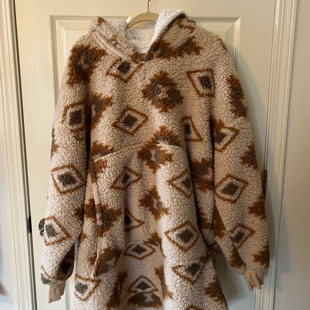 Cozy Brown Patterned Women's Jacket